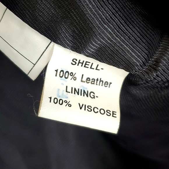 Vintage 80s/90s Avanti Black Leather Trenchcoat - Picture 5 of 8